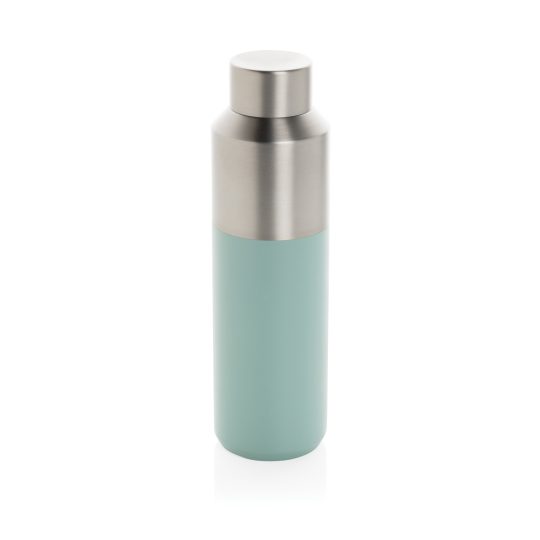 Botella de agua Fluid acero reciclado certificado RCS 600 ml