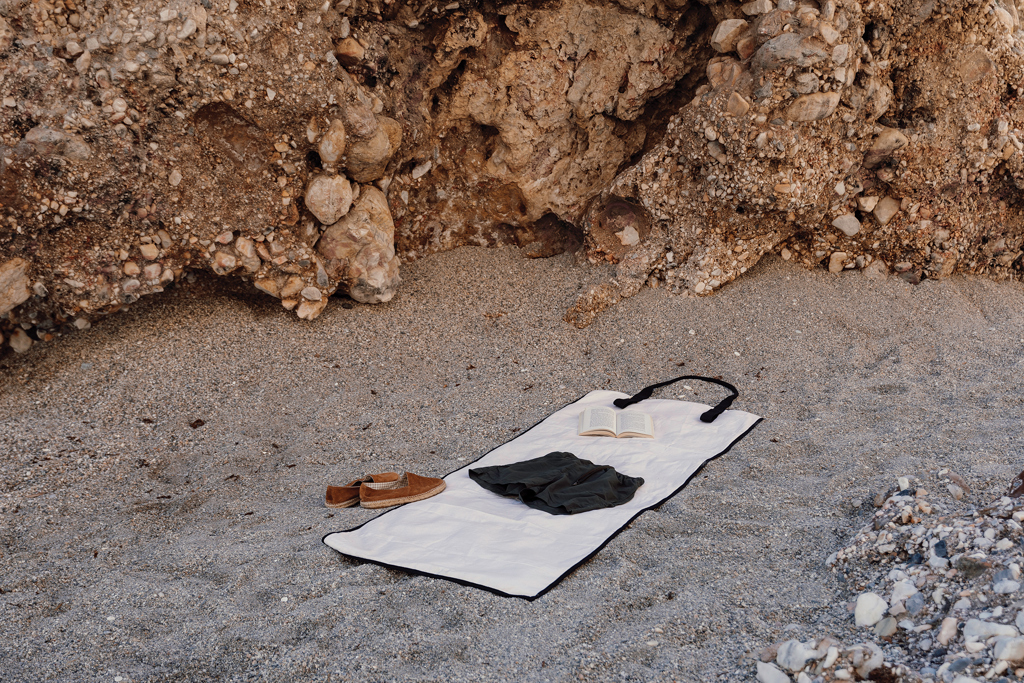 Toalla de playa de lona reciclada VINGA Volonne AWARE™ - Imagen 4