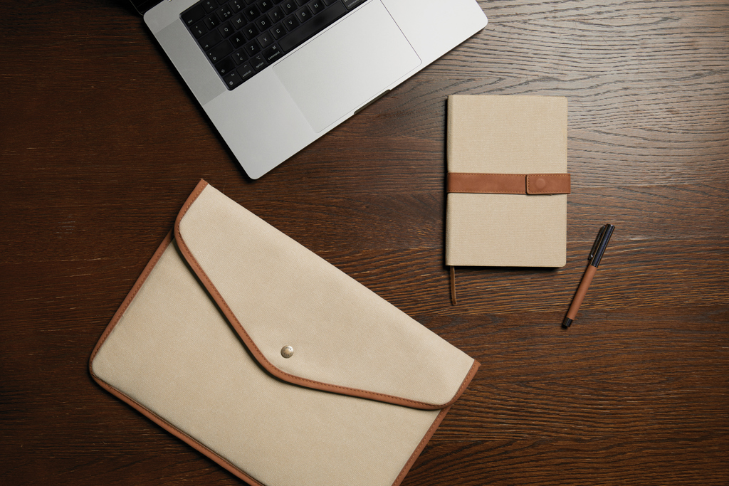 Funda para portátil 16" de lona reciclada VINGA Bosler GRS - Imagen 4