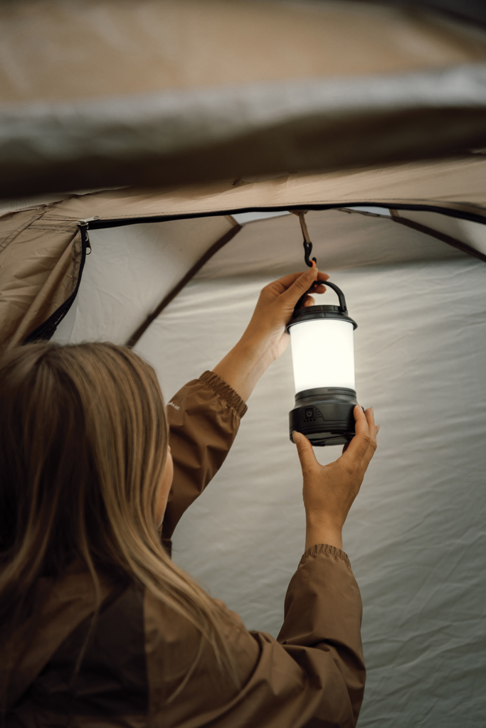 Linterna camping Nordic Drift Everest RCS Bright manivela - Imagen 5